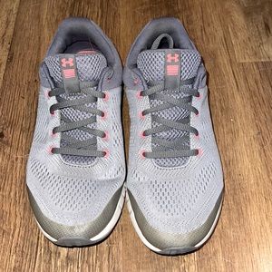 Womens Under Armour Sneakers ( Super Comfy)